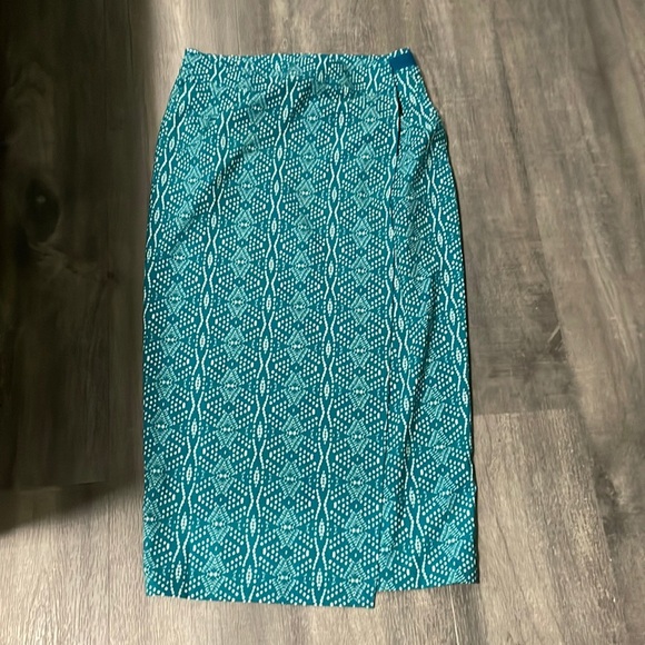 RipSkirt Hawaii in Playa Ocean NEW - Picture 1 of 7